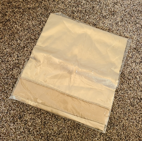 Champagne Halter High-low Formal Dress - Picture 9 of 15